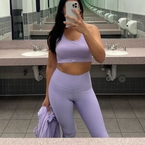 ALO YOGA High-Waist Airlift Legging Color: Violet Skies